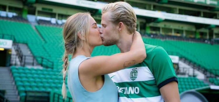 Morten Hjulmand, médio do Sporting, beija a sua noiva Emilie Nissen