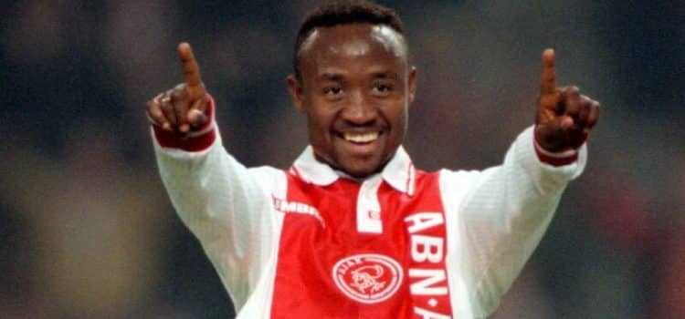 Tijani Babangida, antigo jogador do Ajax.