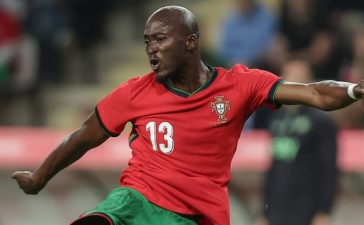 Danilo Pereira ao serviço da Seleção Nacional.