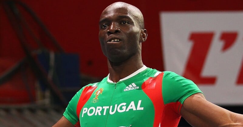 Francis Obikwelu, velocista português.