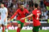 Cristiano Ronaldo celebra com Diogo Jota o golo no Portugal-Irlanda.
