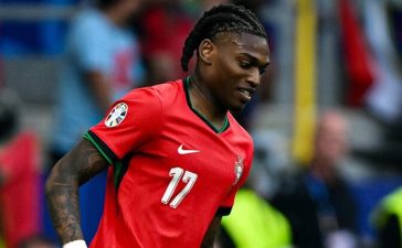 Rafael Leão ao serviço da Seleção Nacional.