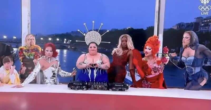 Representação da Última Ceia por Drag Queens nos Jogos Olímpicos.