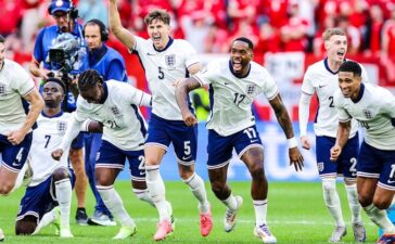 Jogadores da Inglaterra celebram triunfo diante da Suíça nos quartos de final do Euro 2024.
