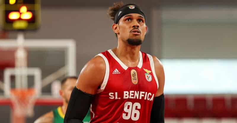 Ivan Almeida, antigo jogador de basquetebol do Benfica.