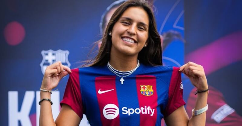 Kika Nazareth, ex-Benfica apresentada como reforço do Barcelona.