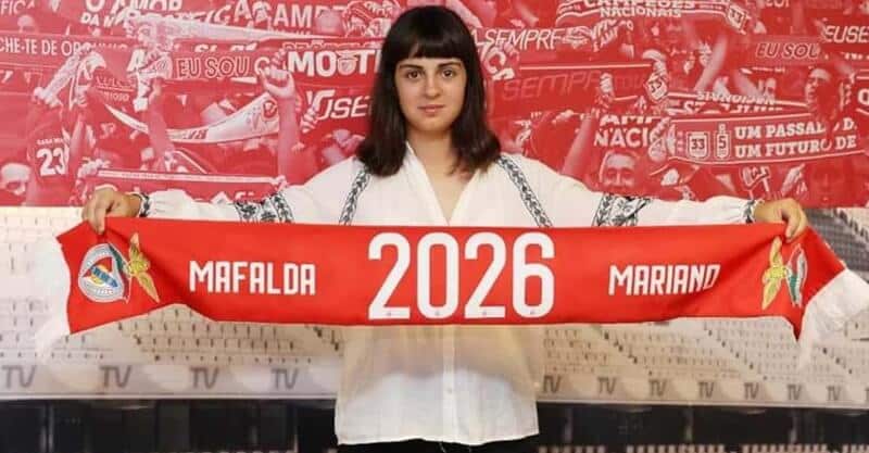 Mafalda Mariano, médio da equipa feminina do Benfica.