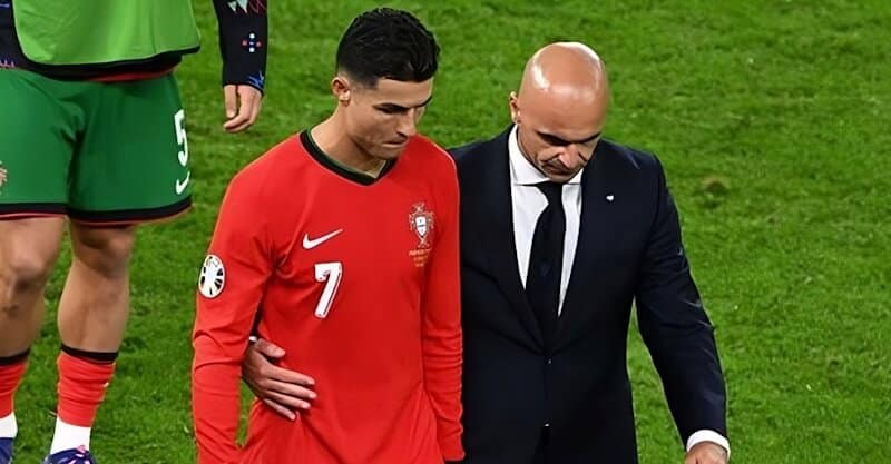 Cristiano Ronaldo e Roberto Martínez após o Portugal-França do Euro 2024.