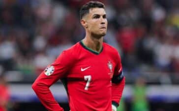 Cristiano Ronaldo num jogo do Euro 2024.