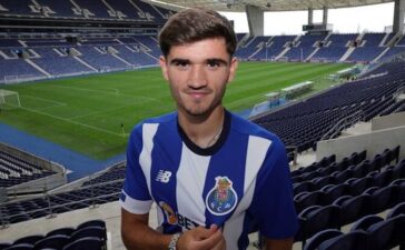 António Ribeiro, jogador da equipa B do FC Porto.