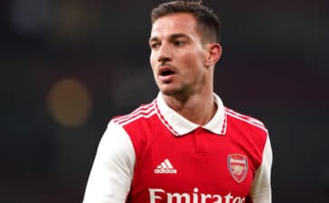 Cédric Soares, jogador português que jogava no Arsenal.