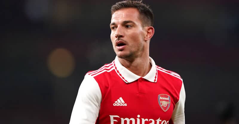 Cédric Soares, jogador português que jogava no Arsenal.