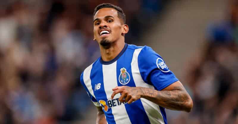 Wenderson galeno, avançado brasileiro do FC Porto.