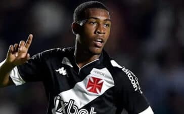 Rayan, avançado do Vasco da Gama apontado ao Sporting.