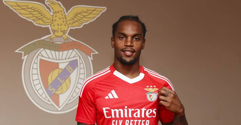 Renato Sanches oficializado como reforço do Benfica.