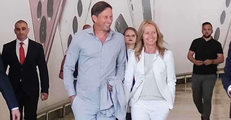 Roger Schmidt e a sua mulher Heike.