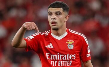 Zeki Amdouni, avançado do Benfica.