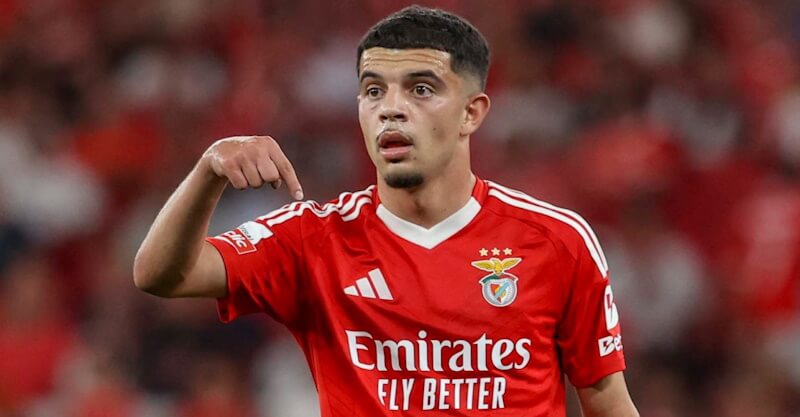 Zeki Amdouni, avançado do Benfica.