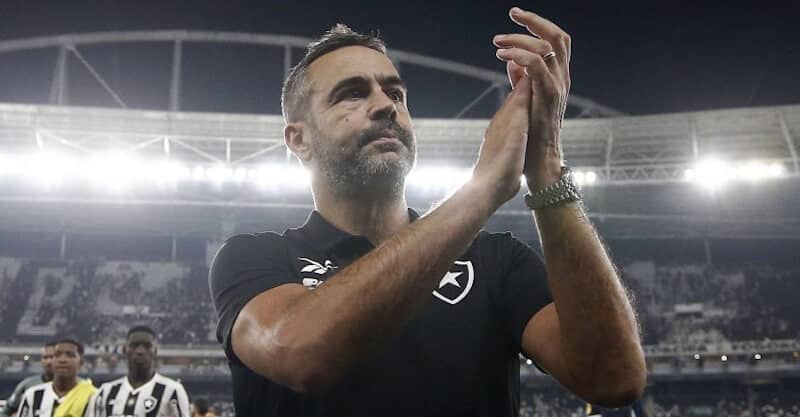 Artur Jorge, treinador do Botafogo, após a meia-final da Taça Libertadores.